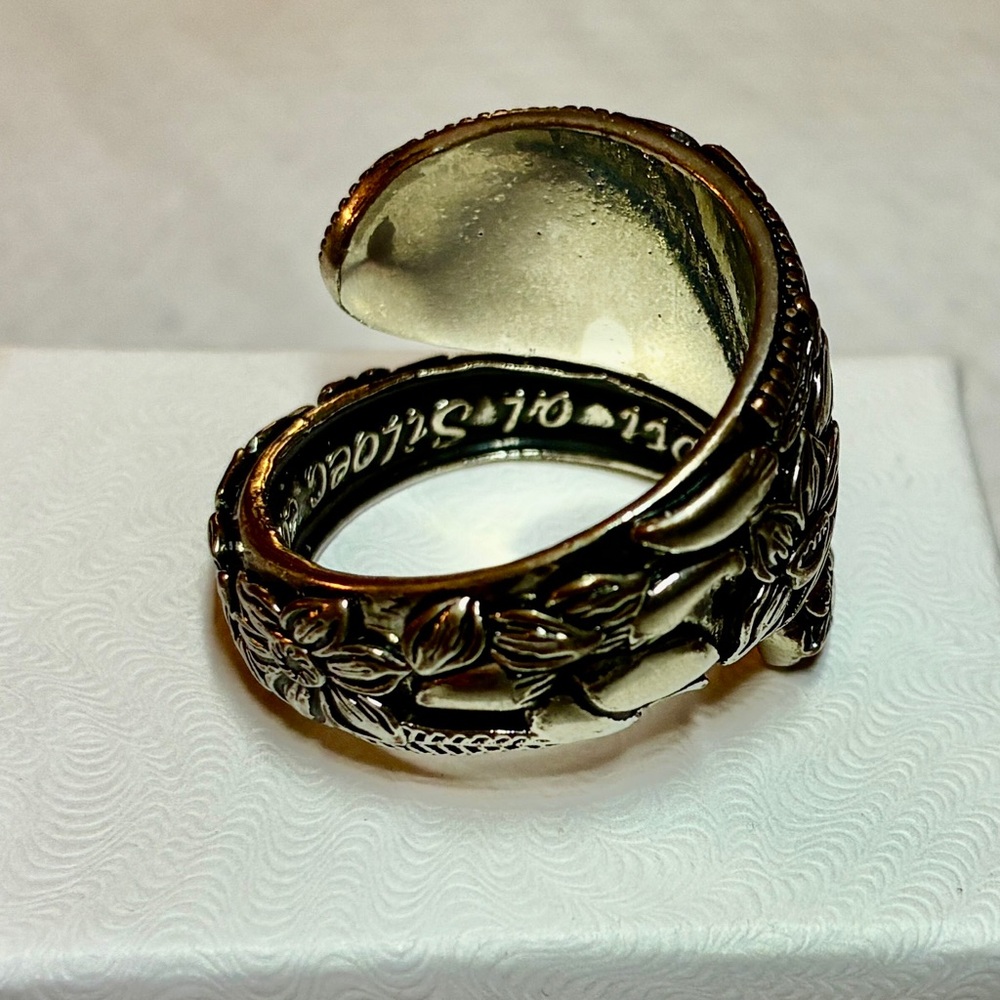 Floral Engraved Spoon Ring - Women's Statement Band in 9.25 Sterling Silver - Picture 15 of 15